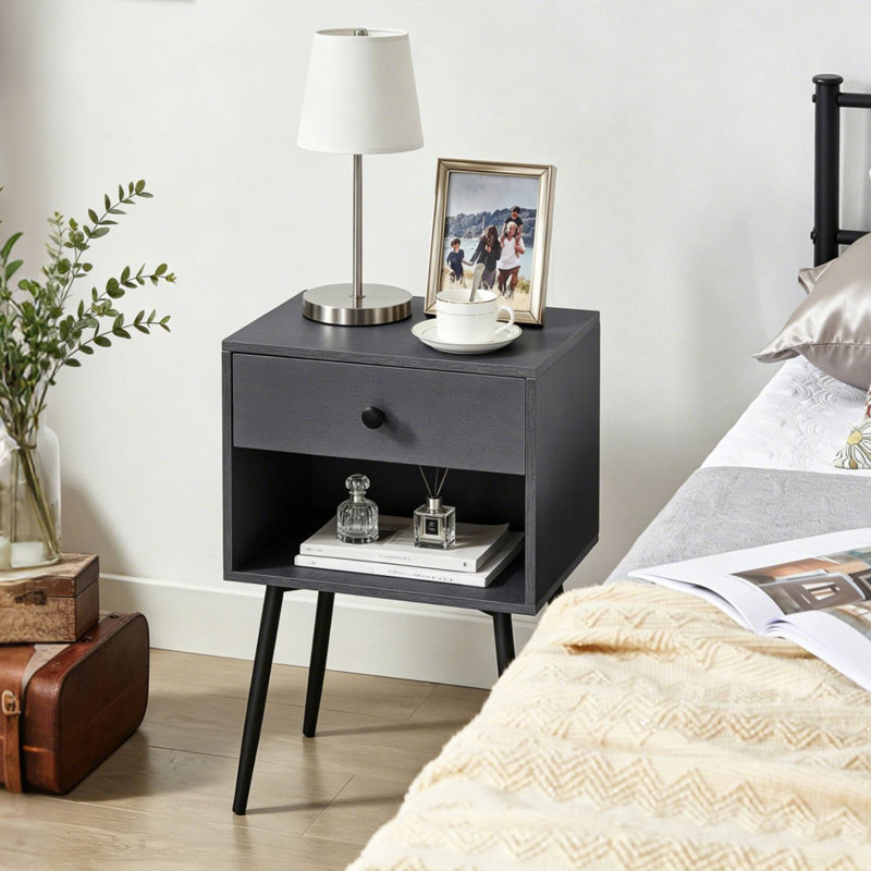 Almendarez 15.7'' W Metal Nightstand, Gray