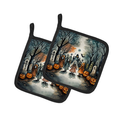 Poupée effrayante d'Halloween effrayante de poupées effrayantes