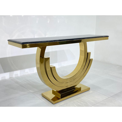 Console Yamini