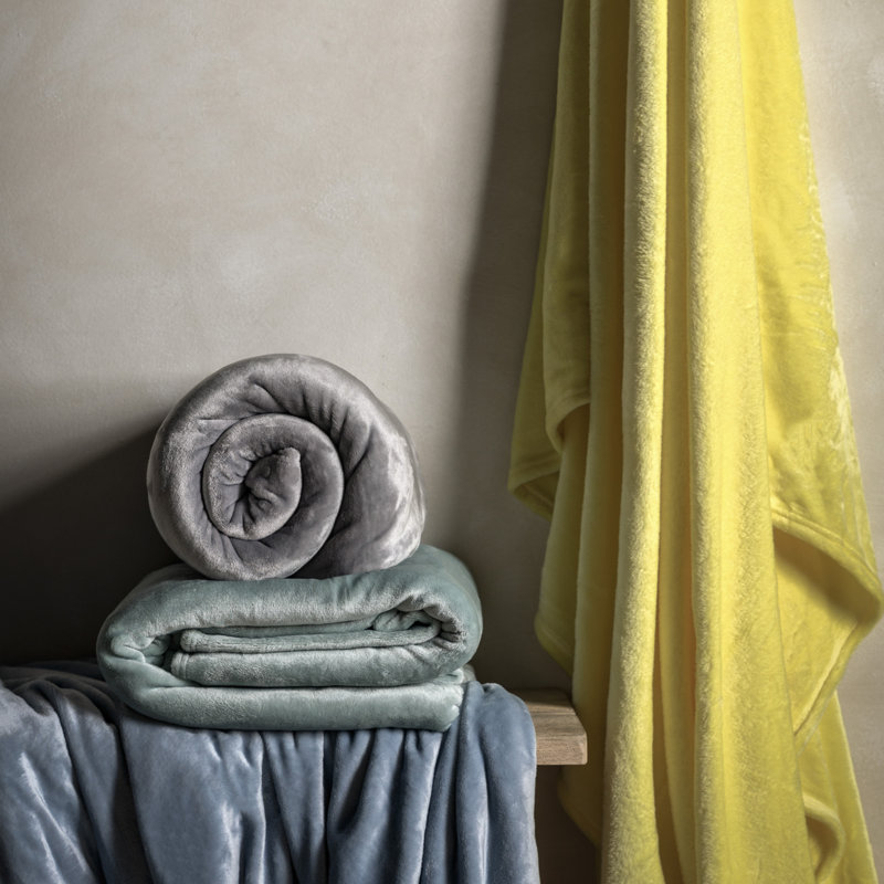 Kathreen Throw Blanket, Lemon
