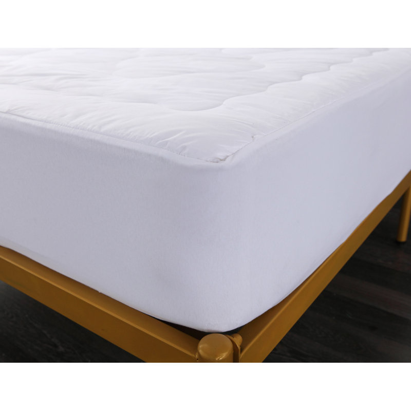 Protège-matelas en coton avec couture cloud Gossett, Très grand californien