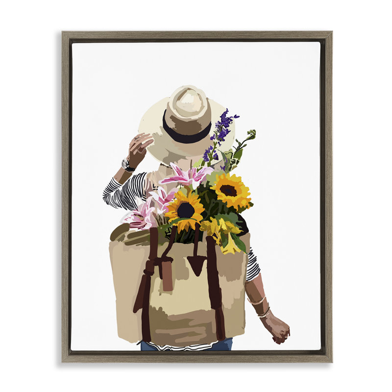 Femme portant un sac à dos floral, H 21 po x l 17 po, Cadre flottant orme Montalcino