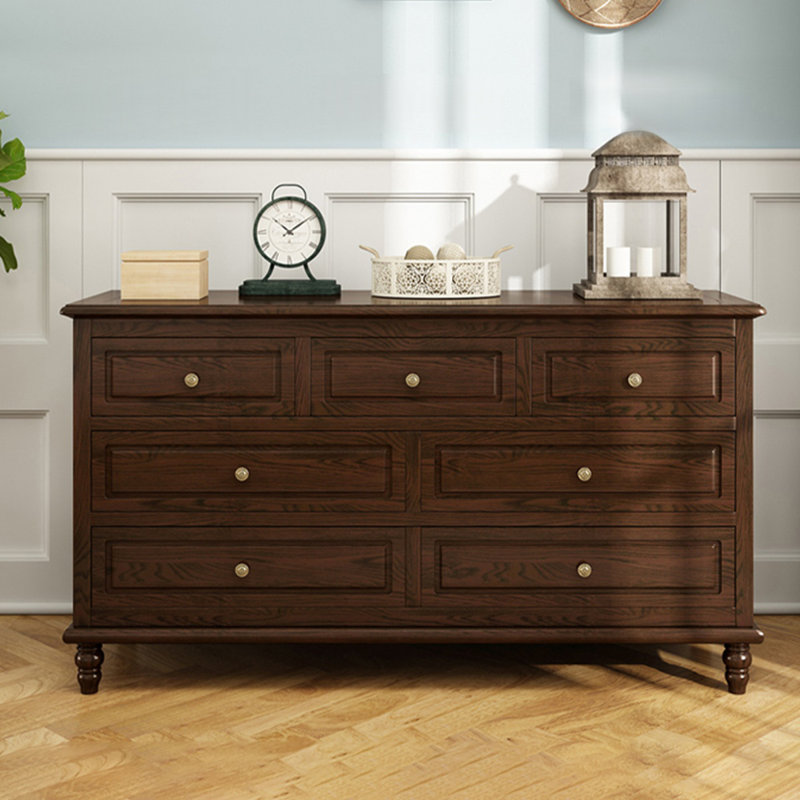 Armoire d'appoint en noyer massif et bois manufacturé, Noyer