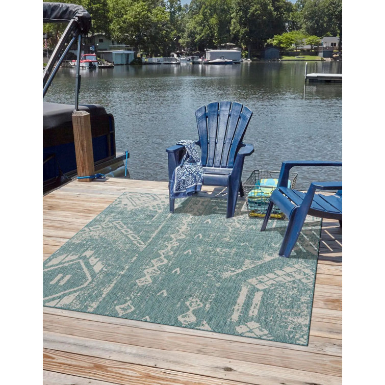 Medford Geometric Indoor / Outdoor Rug