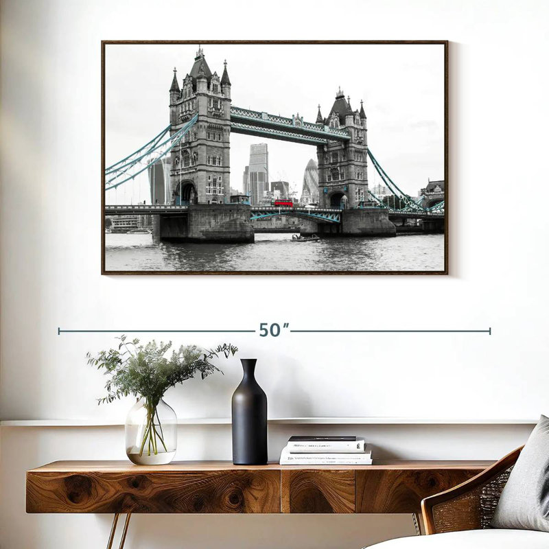 Pop London Bridge, Cadre flottant noyer, 40 po x 27 po