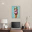 Coquille de crème glacée sur toile, art tendance par Art Remedy-105594010-105594028