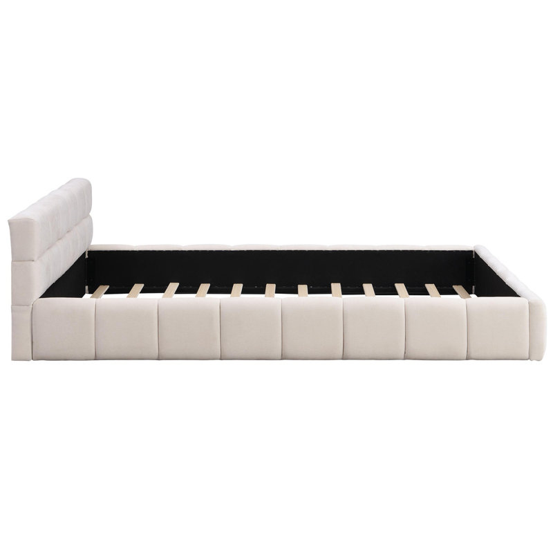 Grand lit tapissier en chenille à motif damier, Grand lit