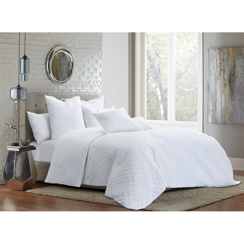 Gibson Linen Duvet Set, White, Queen Duvet Cover + 4 Shams + 2 Pillows