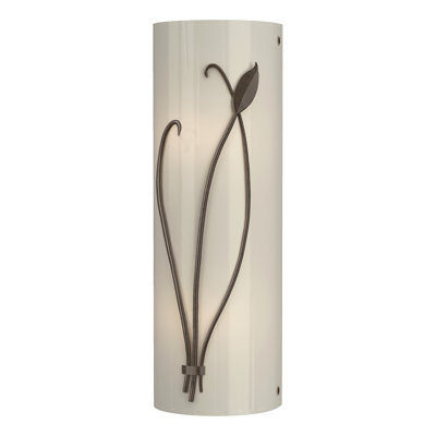 Leaf 2 - Light Flush Mounted Sconce