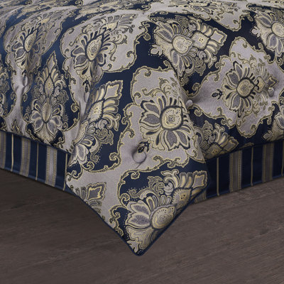 Bradley King 4Pc. Comforter Set