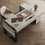 Bureau blanc en bois manufacturé en forme de L-469665778-469665780