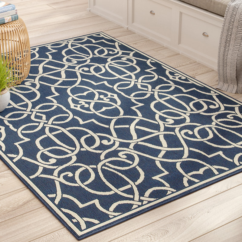 Deltana Geometric Indoor / Outdoor Rug, Rectangle 5'3" x 7'6"