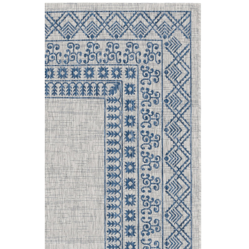 Courtyard Performance Southwestern Indoor/Outdoor Area Rug, Rectangle 5'3" x 7'6"