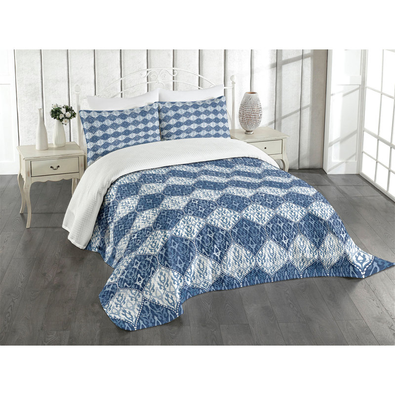 Ambesonne Ambesonne Navy Bedspread Oriental Patchwork