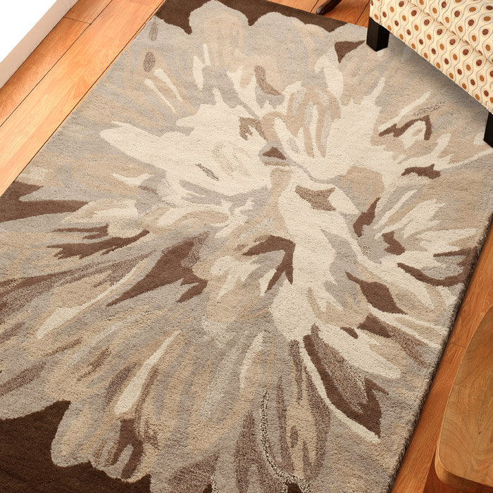 Jacksten Floral Indoor Rug, 5' x 8'