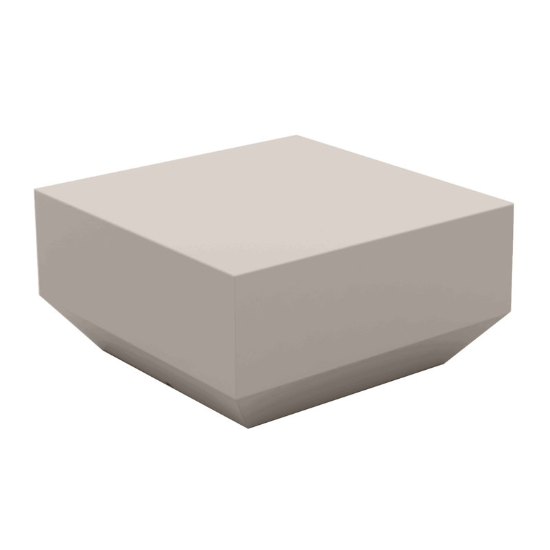 Table basse Vela, Taupe, L 23,5 po x L 23,5 po x H 11,75 po