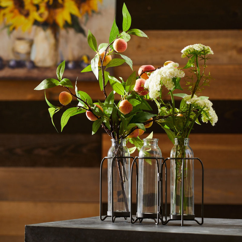 Vase de table en métal Dabydeen