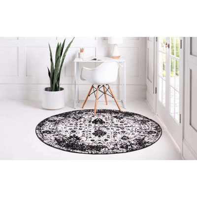 Geddis Ikat Indoor Rug