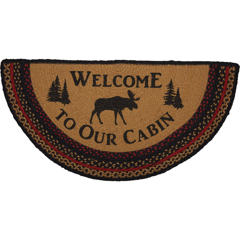 Indoor Rug, Half Circle 1'4" x 2'9"