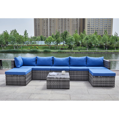 Patio avec coussins - Profitez de la détente à l'extérieur. Structure en acier thermolaqué. Peint à la main dans des tons. Eau - Doublure de coussin bleu et gris. Parfait pour la cour, le patio, la terrasse ou le porche