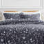 Ensemble de couette réversible Secret Meadow de Southshore Fine Linens, gris, en microfibre doublement brossée à motif floral avec garnissage en fibres synthétiques, comprenant une couette et deux taies d'oreiller, pour lit double/queen.-1223766697-1223689307