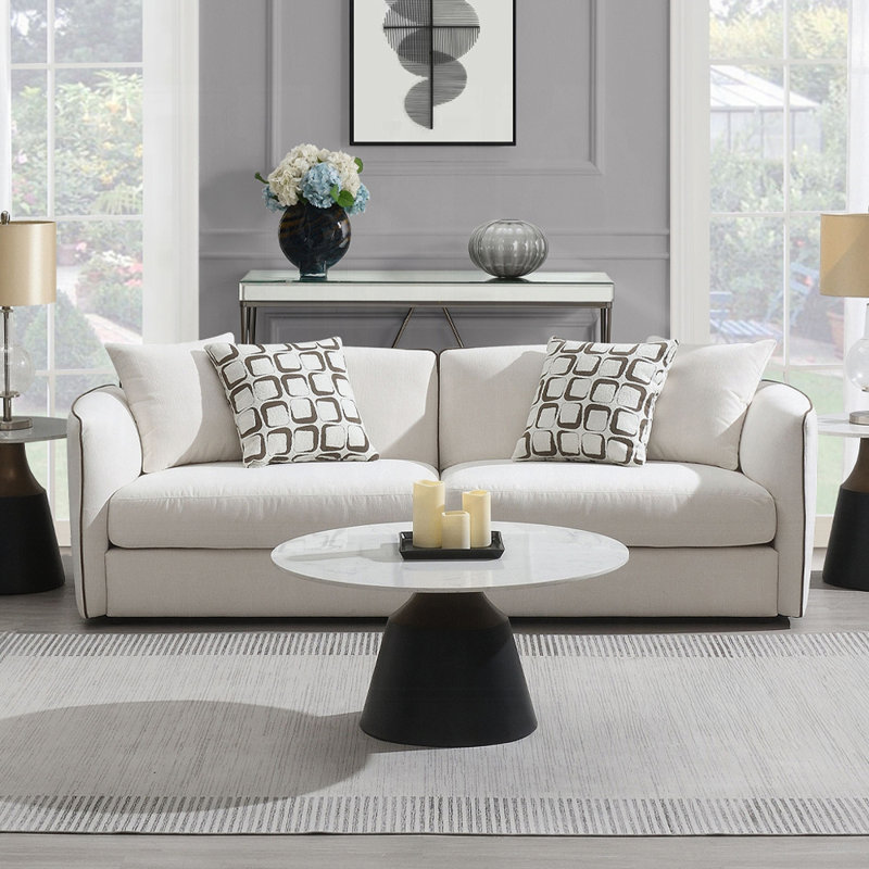 Canapé de 232 cm de large avec 4 coussins, en chenille beige