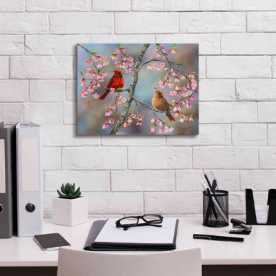 «Spring Cardinals» par Sarah Davis - Photographie sur toile tendue
