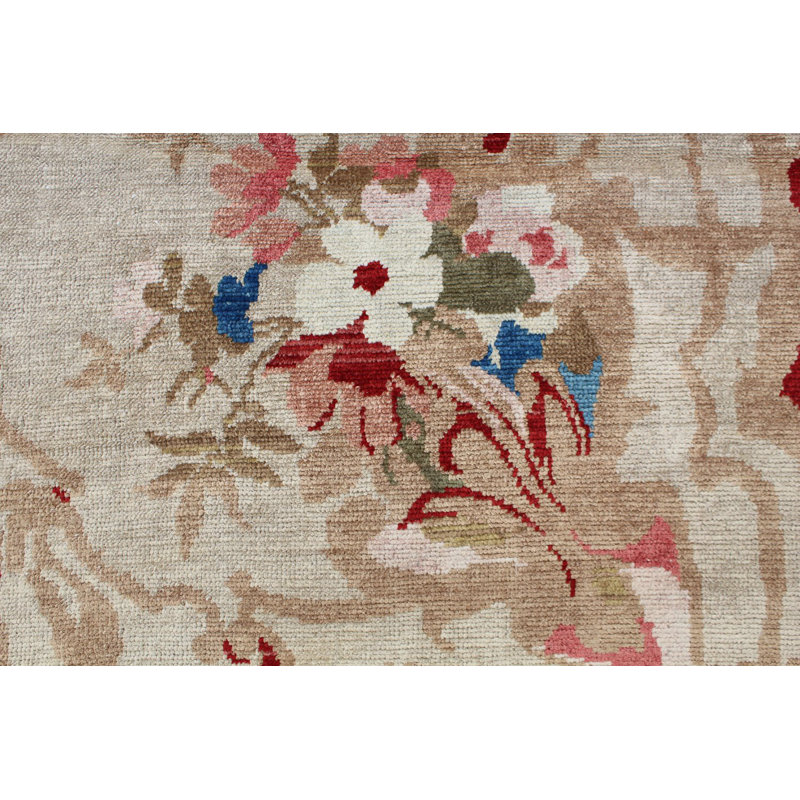 Tapis unique en laine noué à la main couleur ivoire de 15 pi 6 po x 16 pi années 1920 Savonnerie