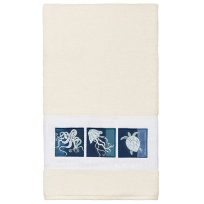 AVA Midweight Bath Towel