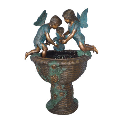 Statue de trois ferries sur fontaine en bronze - Taille: L 41 po x l 38 po x H 55 po
