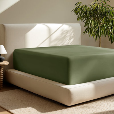 Extra Deep Microfiber Fitted Sheet