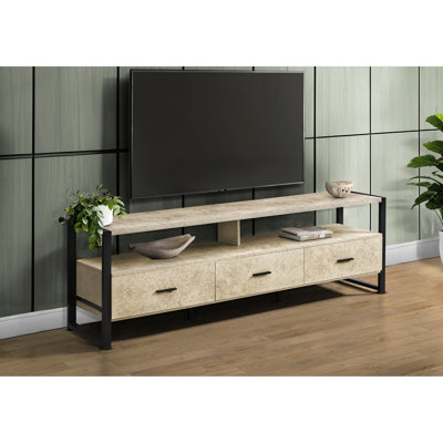 Meuble télé de 72 pouces, fini laminé en pierre crème, structure en métal noir. Centre multimédia contemporain. 2 tablettes ouvertes pour appareils multimédias, 3 tiroirs de rangement. Construction robuste, surface facile à nettoyer, instructions de montage incluses.