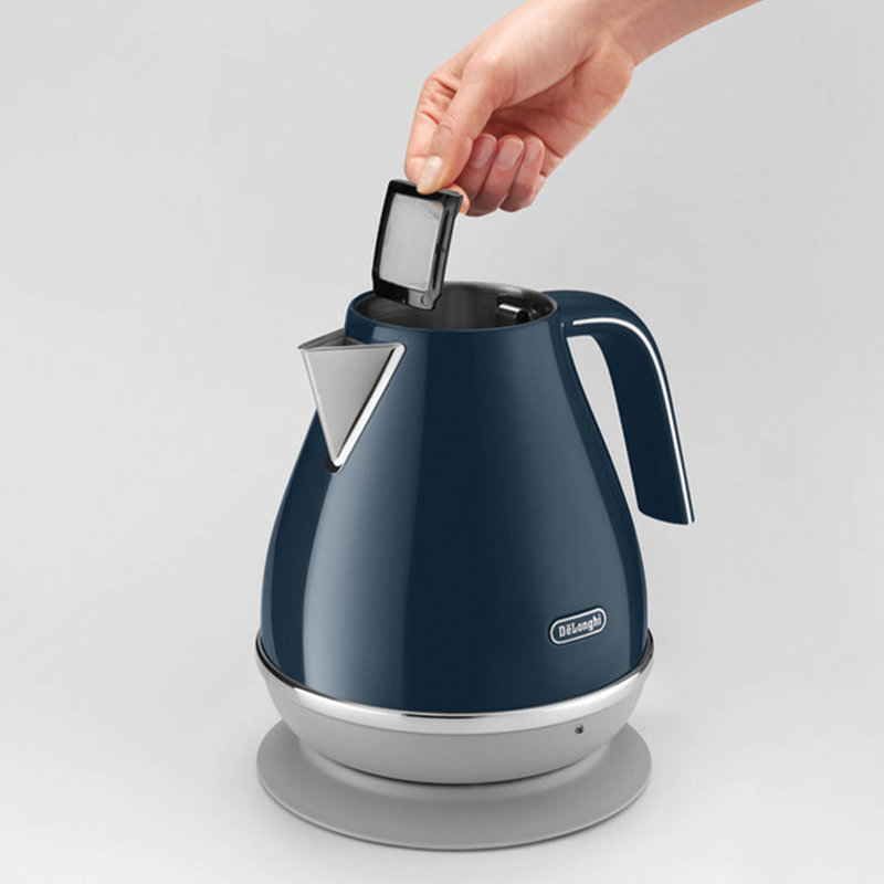 1.7L Icona Metallics Kettle, Black