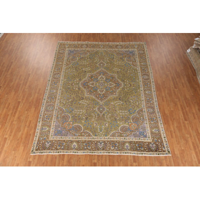Tapis traditionnel vert 10 x 13