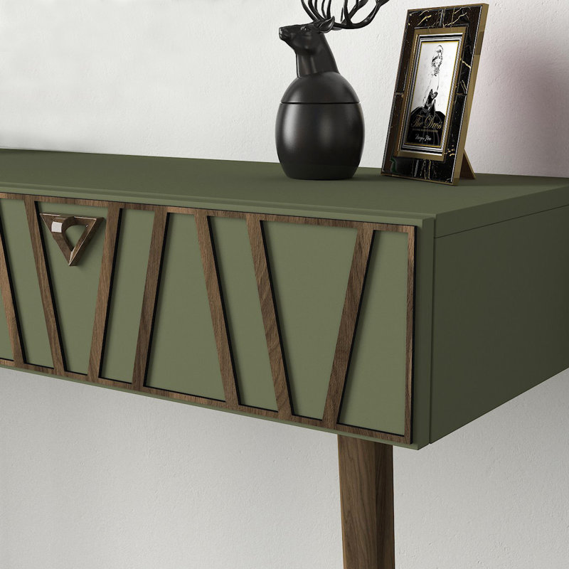 Thyrwi Dressing Table