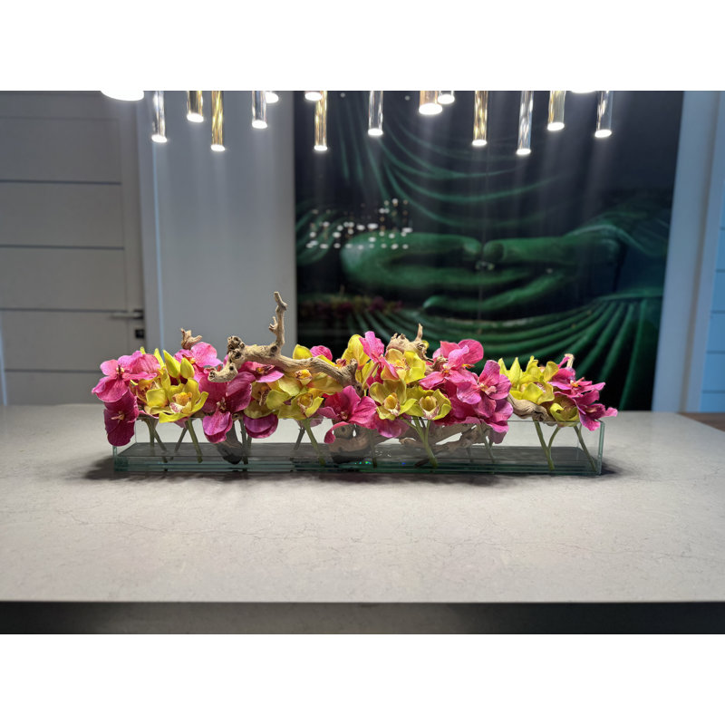 Casa Arrangement, 8" H x 24" W x 8" D