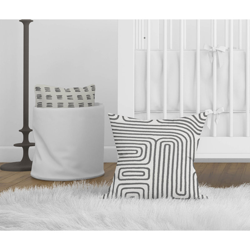 Coussin Timeless Walk, Ivoire/gris anthracite, H 26 po x l 26 po