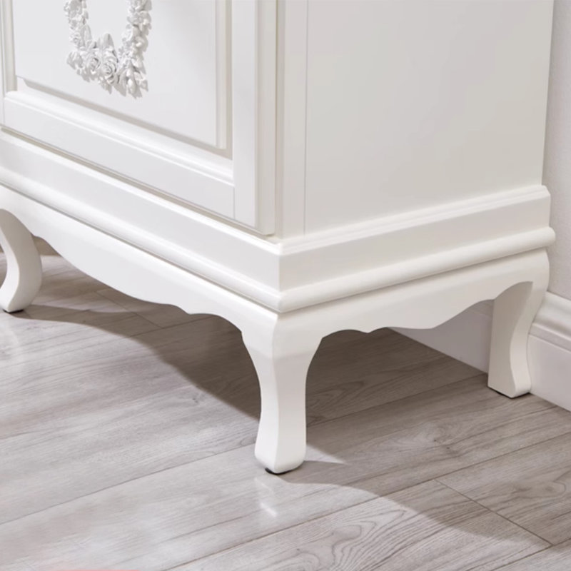 Naralie, Ivory White