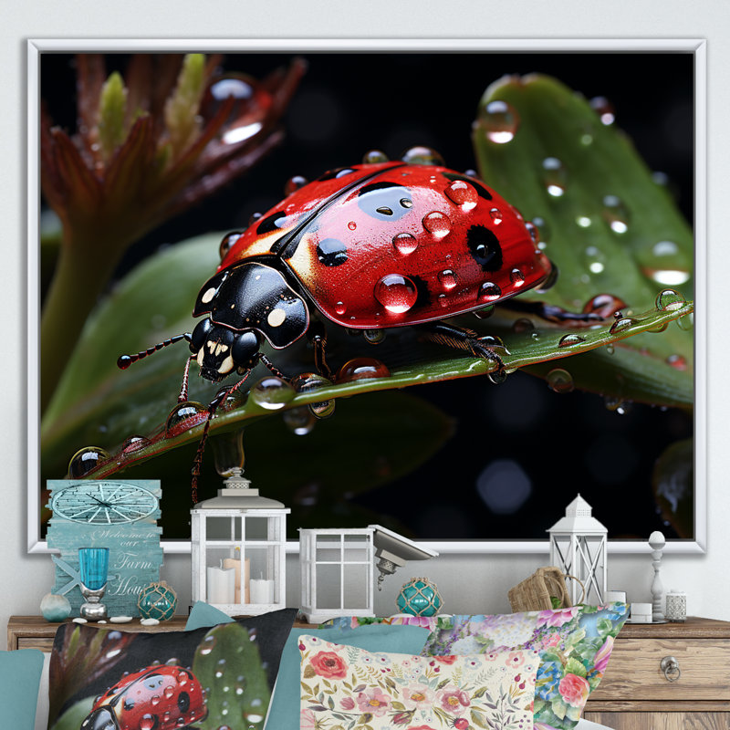 «Rainy Ladybugs Lullaby I», reproduction sur toile, H 30 po x l 40 po x P 1,5 po, Cadre flottant blanc