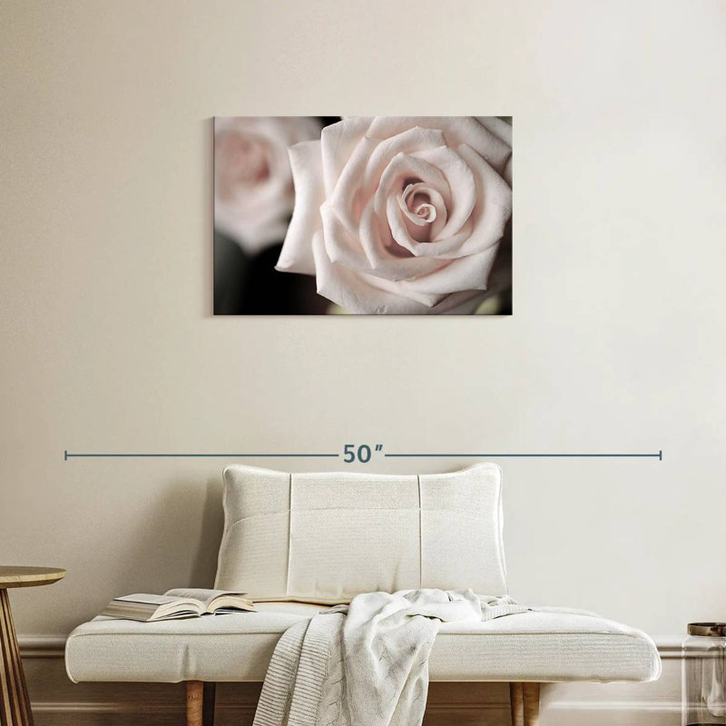 Harnek près d'une rose éblouissante, H 20 po x l 30 po