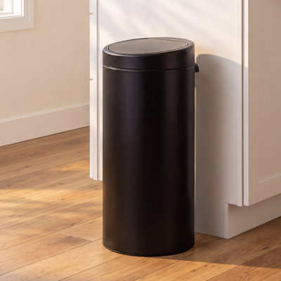 Poubelle à couvercle tactile 8 gallons Brabantia