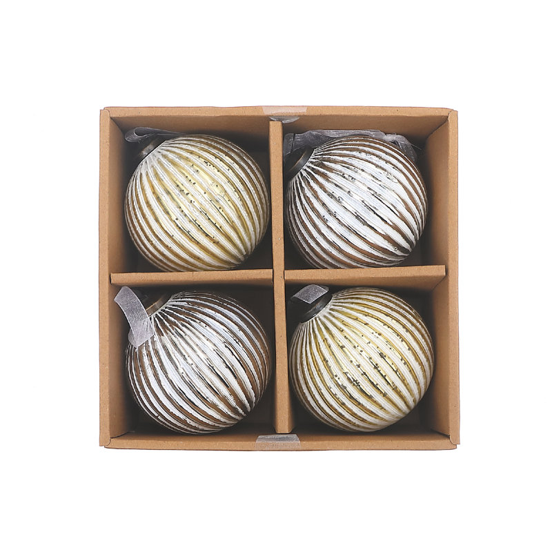 Ornement boule en verre