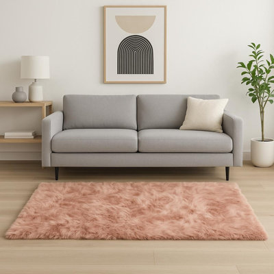Tapis antidérapant en fausse fourrure rose 5 pi x 8 pi