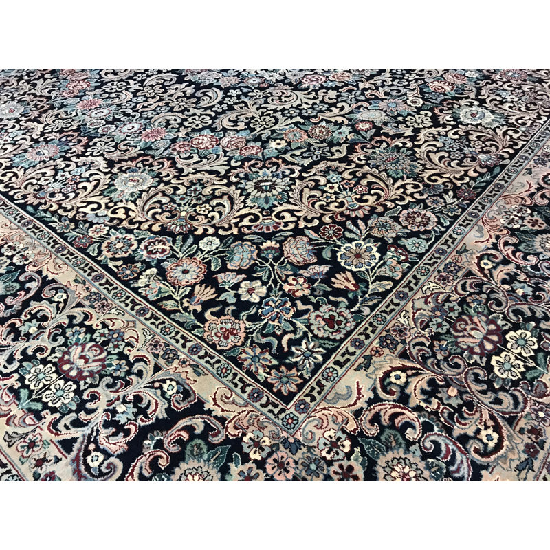 Tapis mauve clair de haute qualité noué à la main