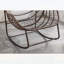 Fauteuil à bascule d'extérieur en rotin résistant avec coussin rembourré, design surdimensionné pour un confort et un style optimaux, idéal pour la véranda, la terrasse et le jardin.-1739239549