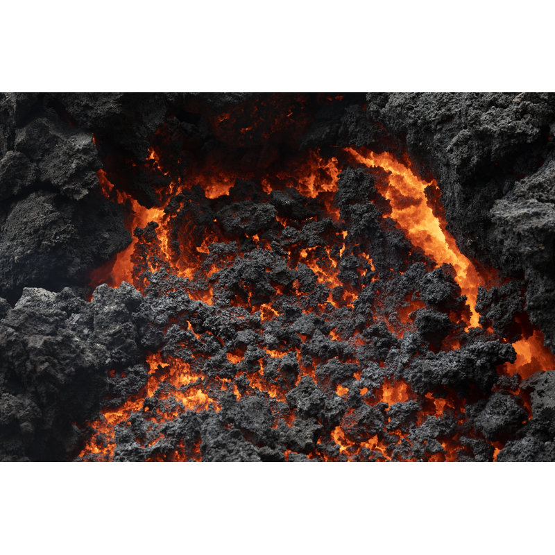 Coulée de lave du volcan, H 20 po x l 30 po