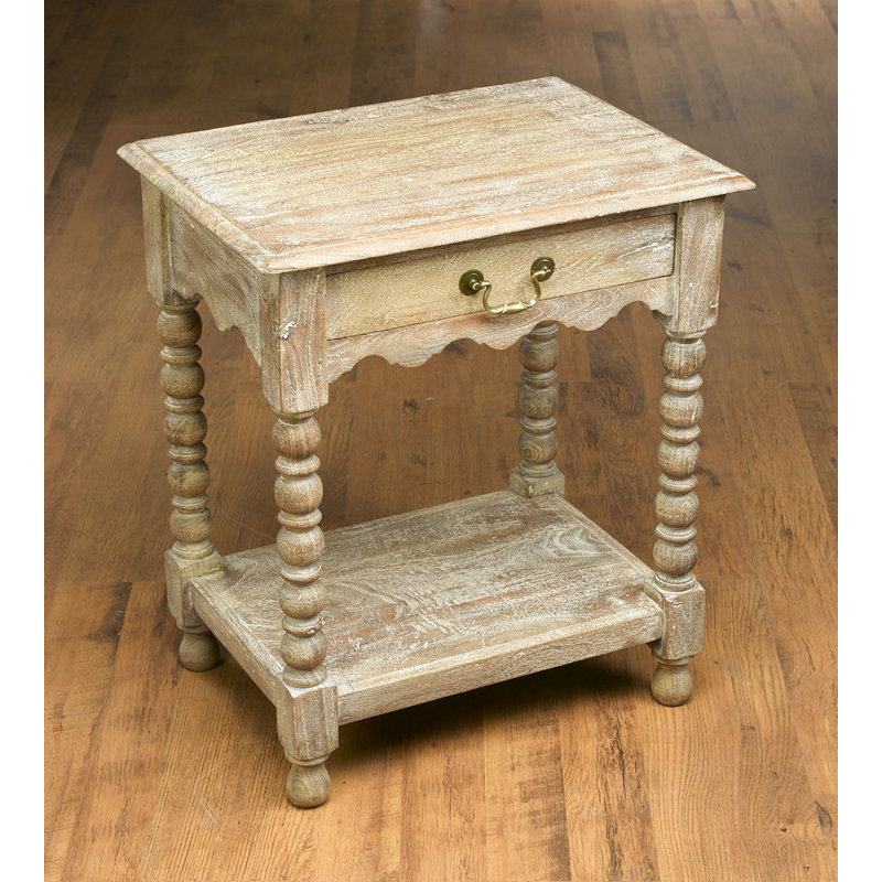 Table de bout, Sable patiné