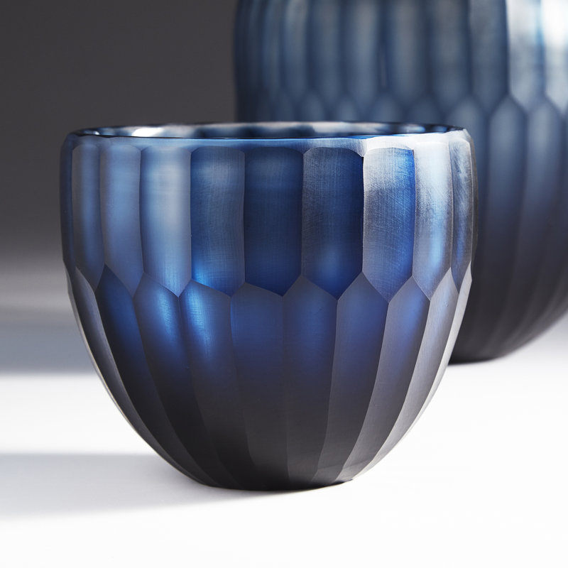 Tulip Glass Decorative Bowl, Large (7.5'' H x 8.25'' W x 8.25'' D)