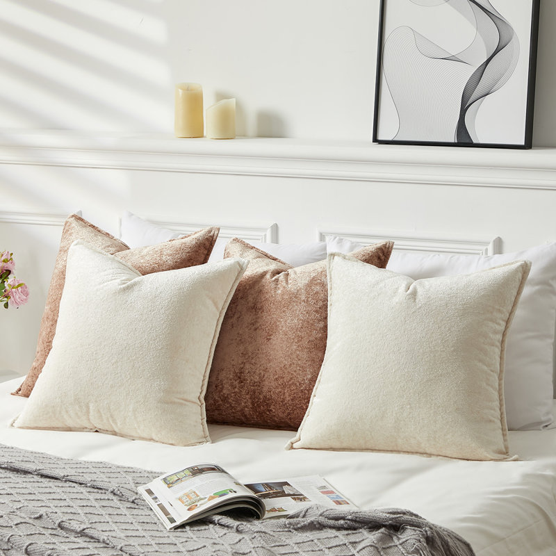 Ensemble de housses de coussin en chenille épaissie 4 pièces, café clair × 2 + blanc × 2, 20 po x 20 po avec rebord