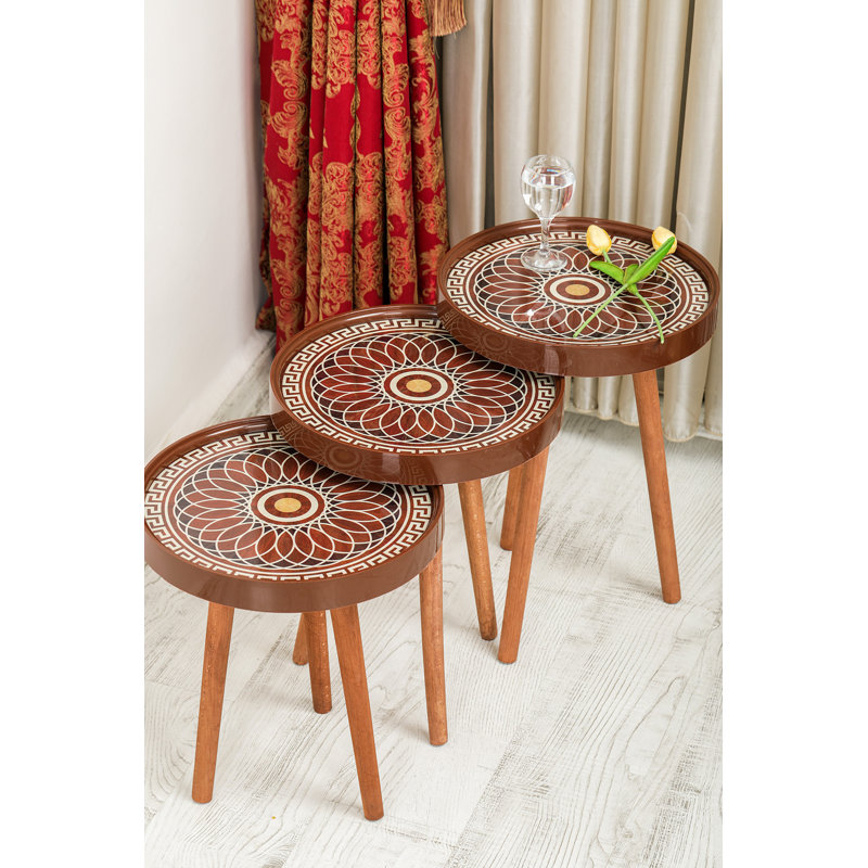 Tables gigognes en verre 3 pieds